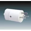 5538N-C01702 B Vidlice s přímým vývodem, 10 A, 250 V AC, DC, vzor C1, bílá