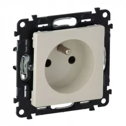 Legrand 753280 Zásuvka s clonkami